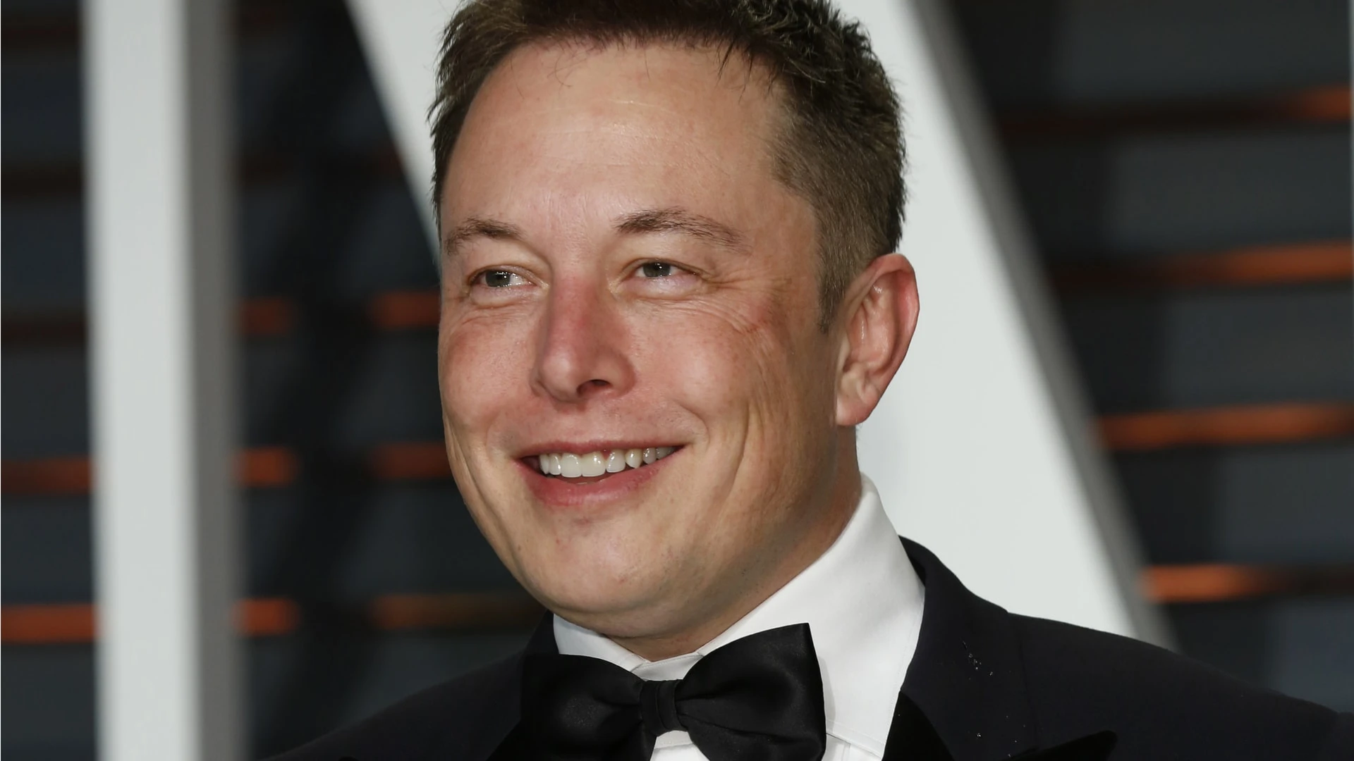 Ile satelitów zmieści się w rakiecie Falcon? Elon Musk odpowiada