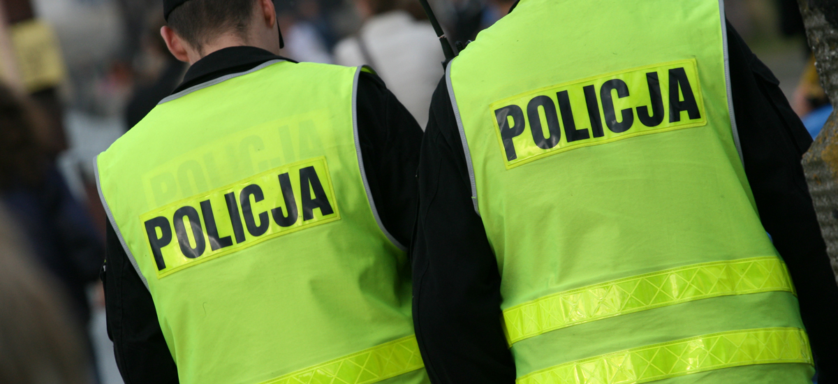Emerytura policyjna nie tylko dla policjanta. Komu przysługuje?