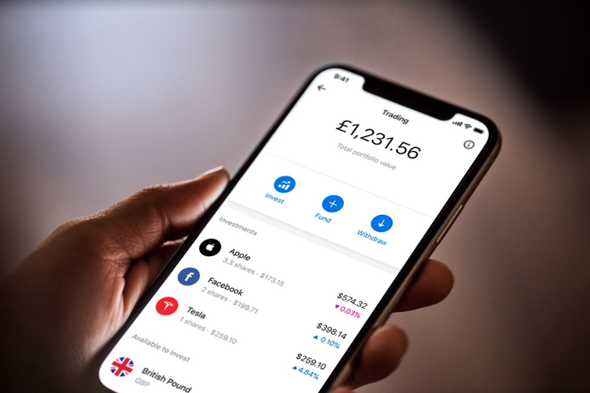 W końcu! Revolut startuje z usługą bezprowizyjnego handlu akcjami
