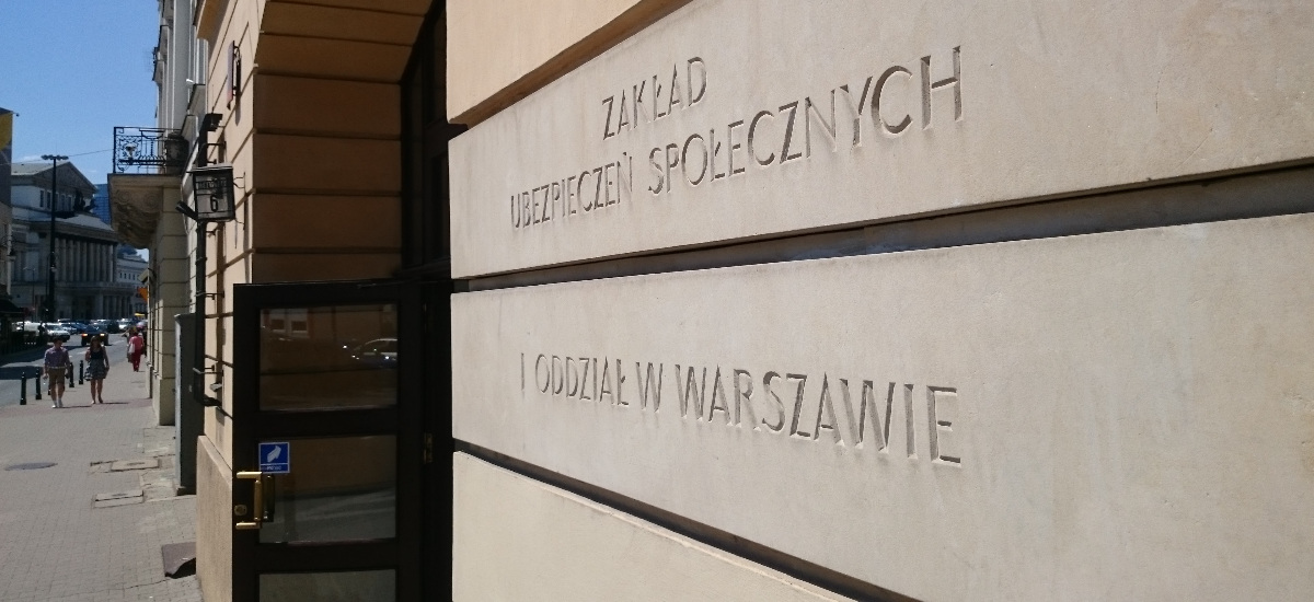 ZUS od umów zleceń. Rząd szuka dodatkowej kasy, pracodawcy zapłaczą