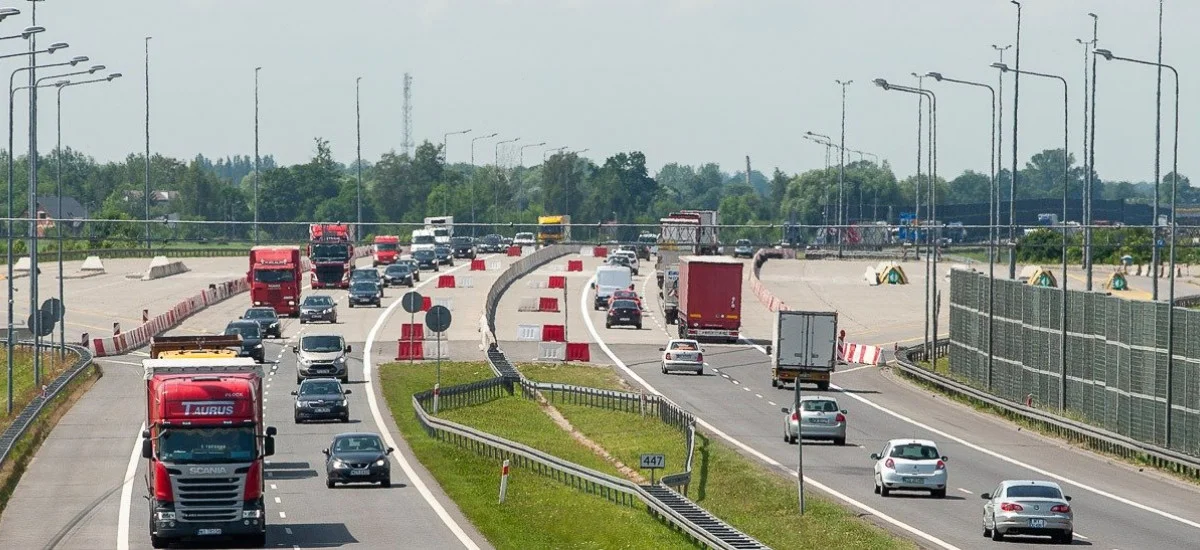 Autostrady i drogi ekspresowe miały stać się bezpieczniejsze i płynniejsze. Fiasko przetragu GDDKiA