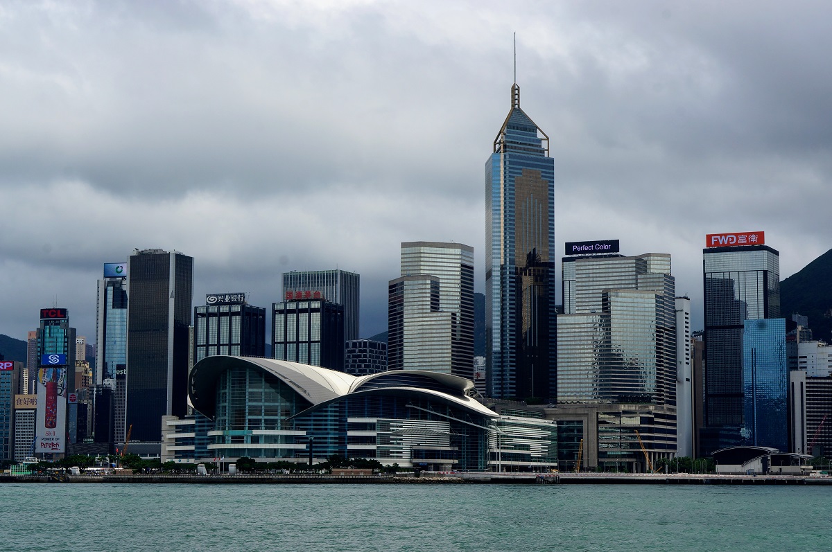 Protesty w Hongkongu. Chcą rozwalić system, ogałacając bankomaty z gotówki