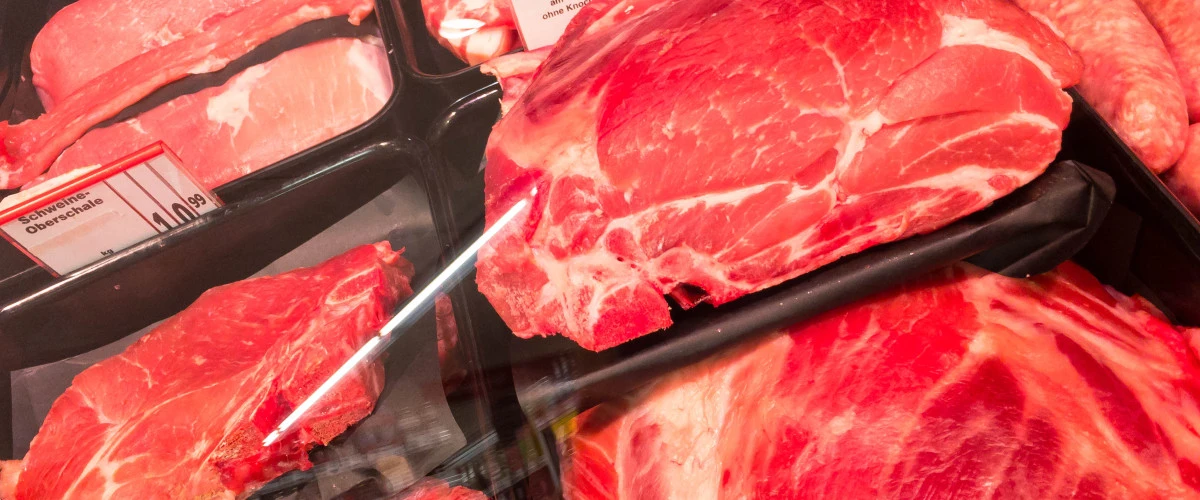 Nowy sposób na ograniczenie CO2. Wyższy VAT na mięso