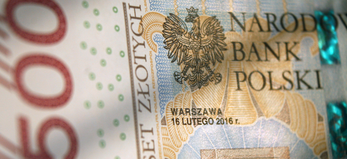 Bezpieczny Start. Walka z bezrobociem w czasach braku bezobocia, czyli zaradni biorą od państwa supertanie pożyczki