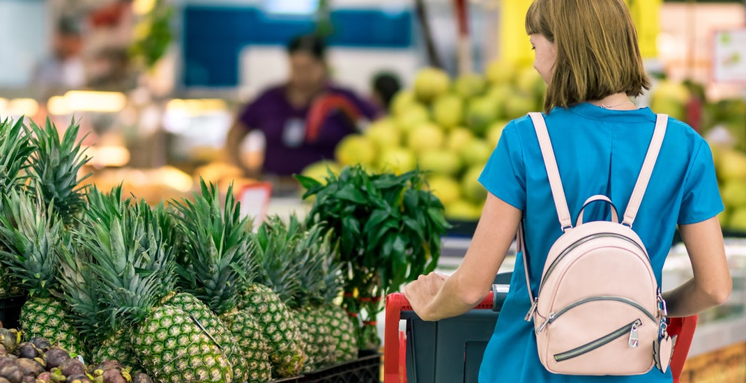 Najtańsza sieć w Polsce. Biedronka i Lidl bez szans. Ale wielu Polaków i tak omija zwycięzcę szerokim łukiem