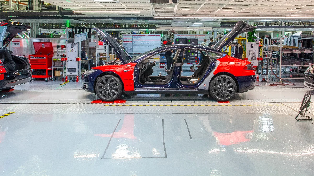 Tesla zostawiła w tyle BMW i Mercedesa. Elon musk kroczy w Chinach od sukcesu do sukcesu