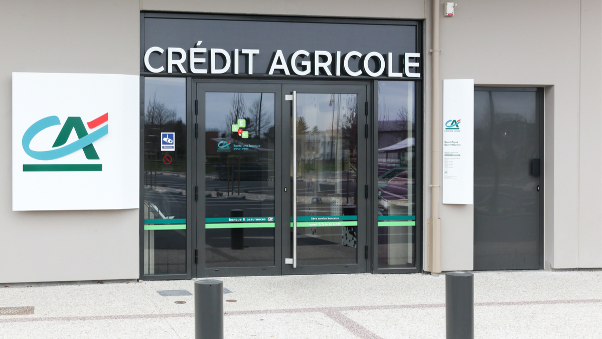 Credit Agricole ogłasza rozwód z węglem. Będą też usuwać z mórz i oceanów plastik oraz zredukują emisję CO2