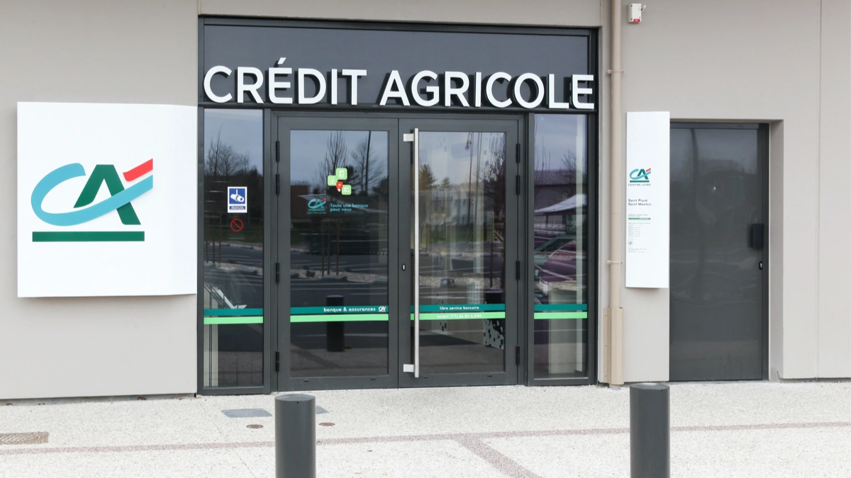 Credit Agricole ogłasza rozwód z węglem. Będą też usuwać z mórz i oceanów plastik oraz zredukują emisję CO2