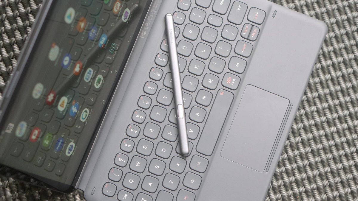 Tablet i komputer w jednym. Jak pracuje się na DeX-ie od Samsunga