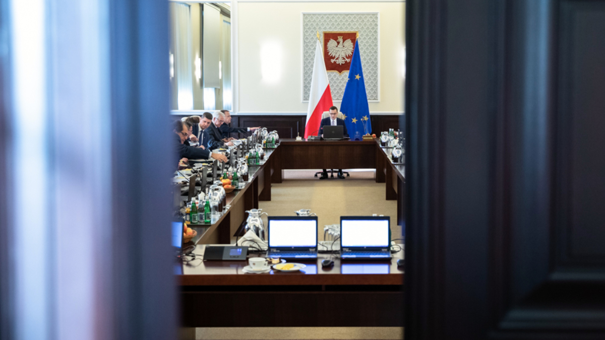 iel wyniesie deficyt budżetowy