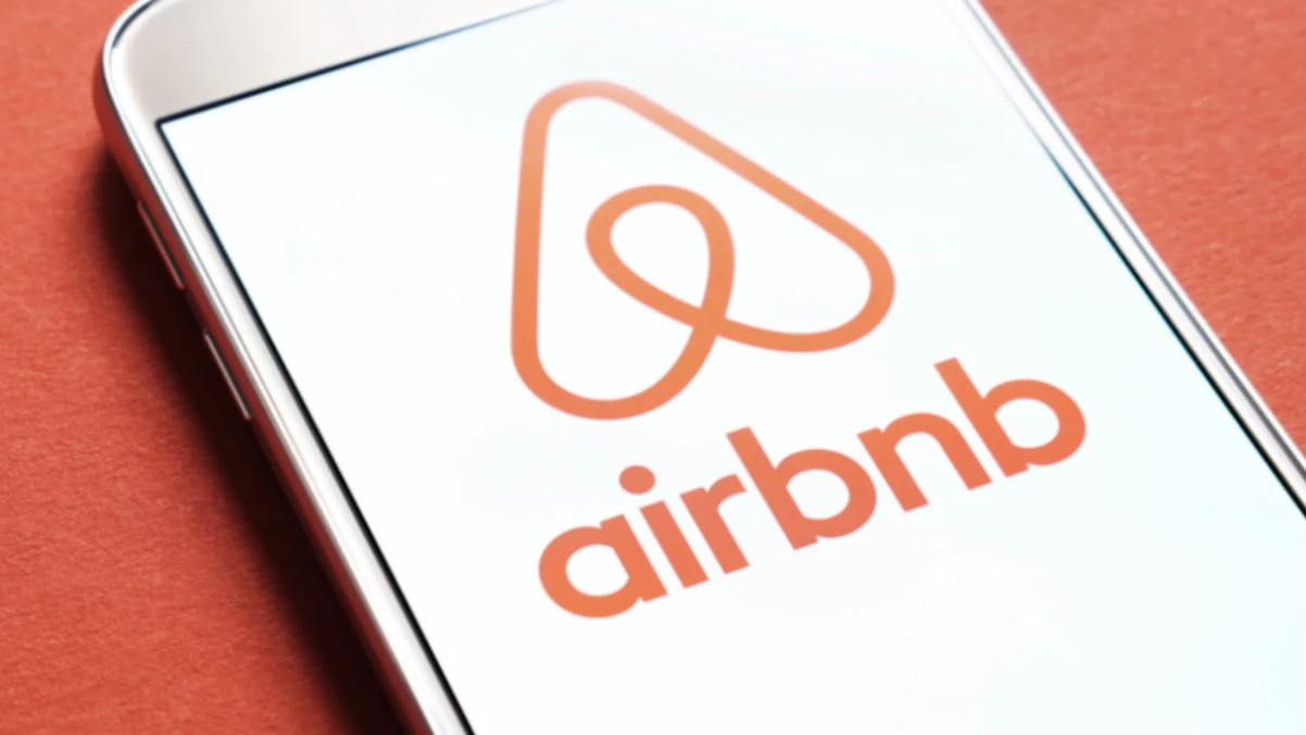 Wyniki finansowe Airbnb. Z platformy wyciekły poufne dane, nie jest dobrze