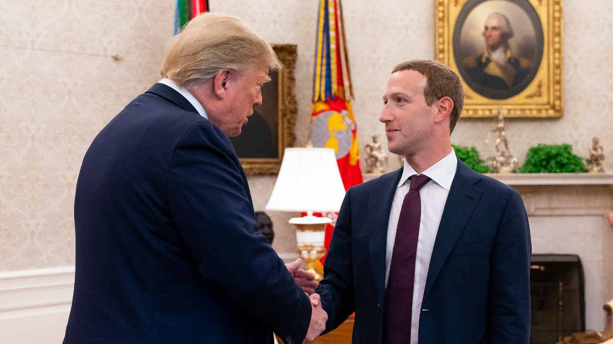 Soros kontra Zuckerberg. 89-letni miliarder żąda zwolnienia szefa Facebooka