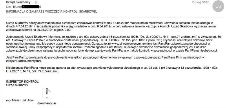 class="wp-image-1085210"