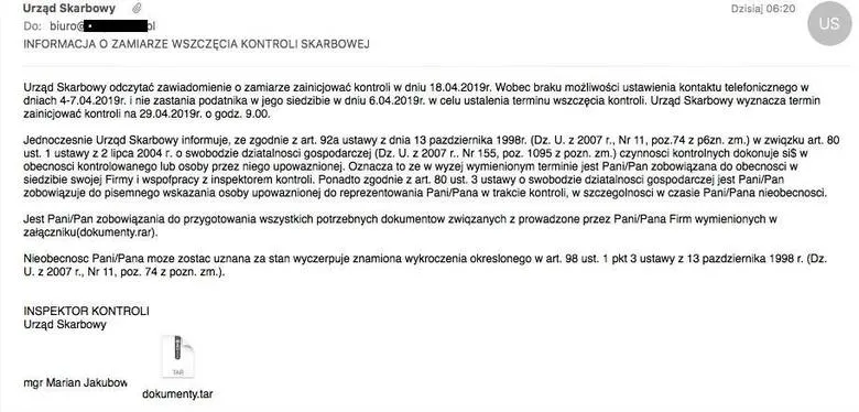 class="wp-image-1085210"