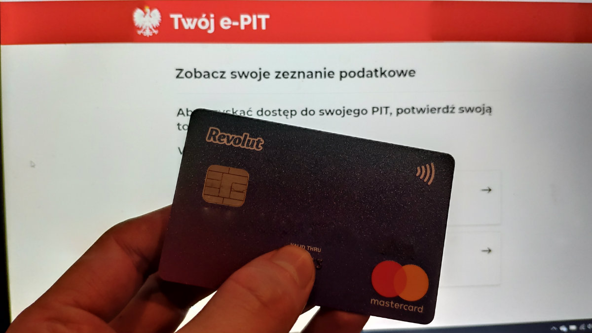 Dochody z Revoluta. Nie zapomnij o skarbówce, zanim ona pierwsza sobie o tobie przypomni