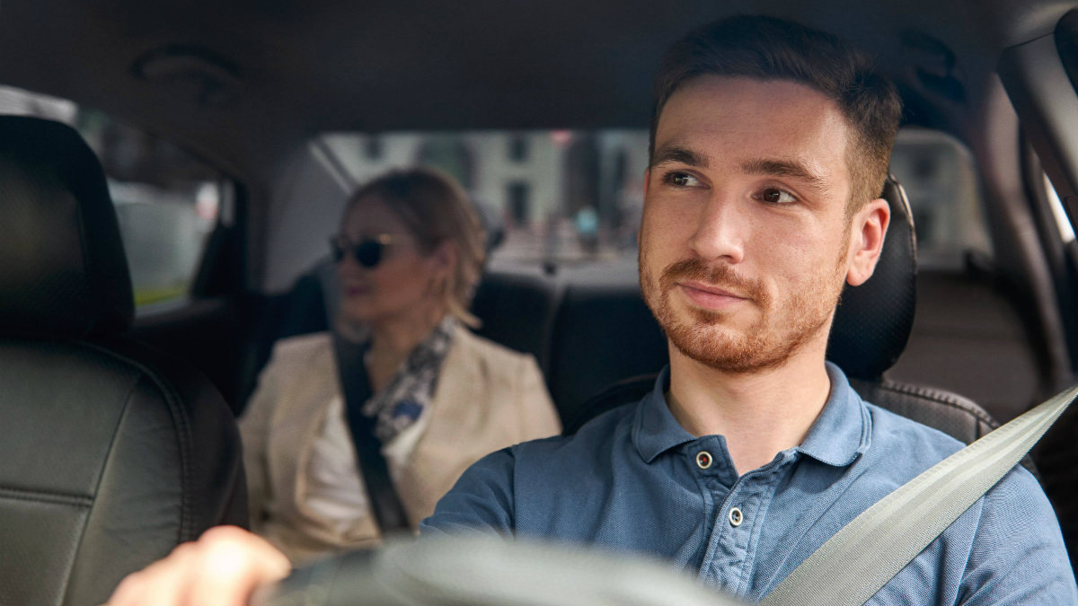 Kierowcy Ubera wystawili oceny pasażerom. Warszawiaków oceniają najgorzej
