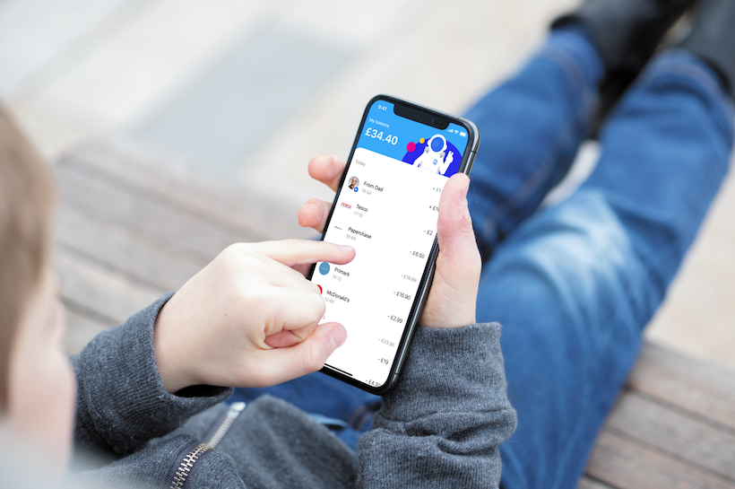 Revolut chce oswajać dzieci z finansami. Wprowadza konta Junior