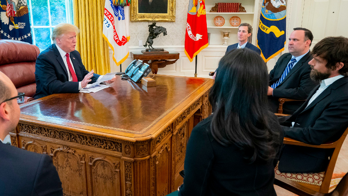 Twitter oznaczył wpis Donalda Trumpa jako fake newsa. Prezydent USA dostał furii