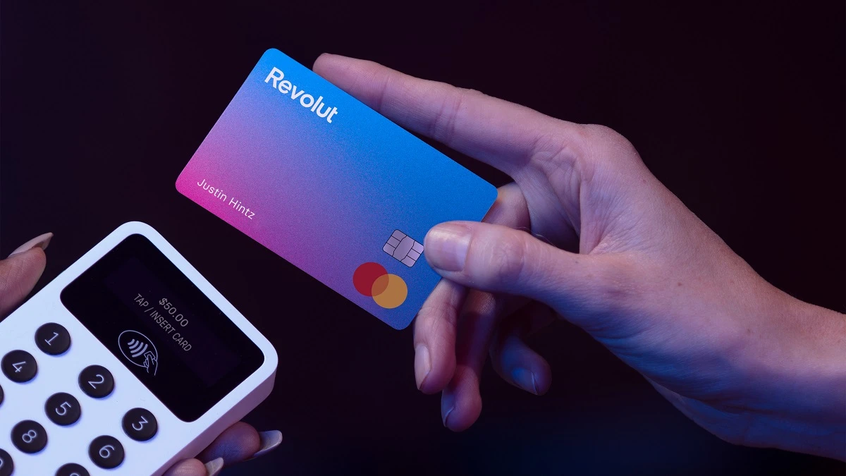 Revolut dla małolata w planie darmowym. Doładujemy mu kartę i skontrolujemy wydatki