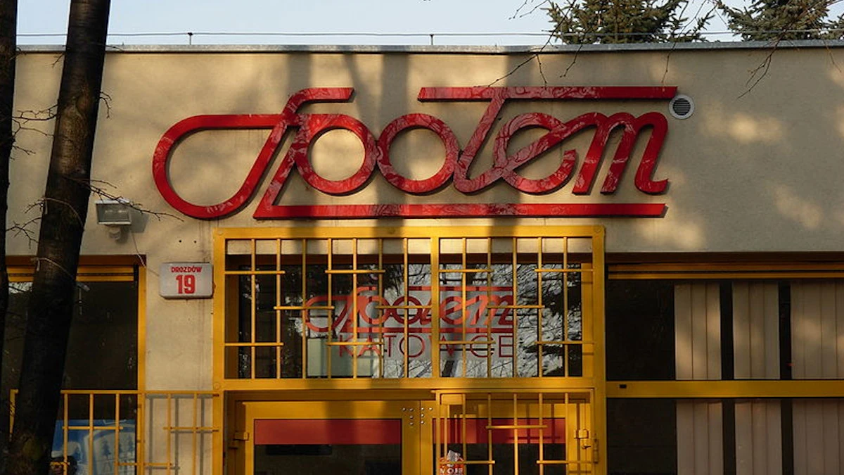 Społem otwiera sklepy samoobsługowe i kąciki gastro