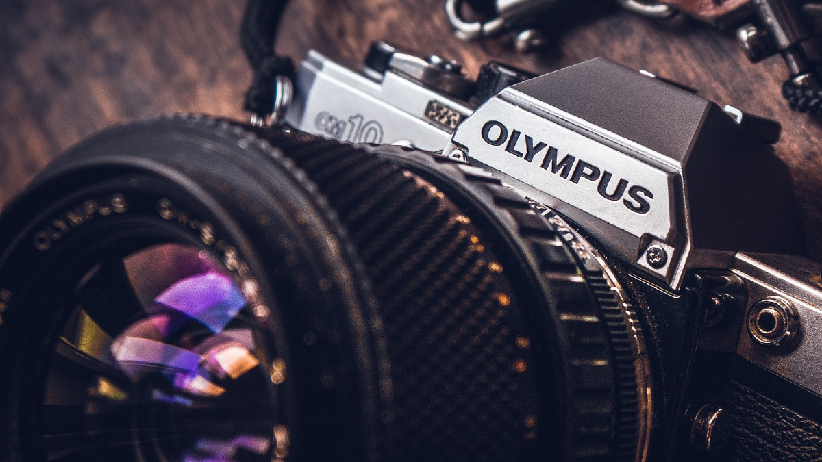 Olympus sprzedaje dział produkcji aparatów. To wszytsko wina smartfonów
