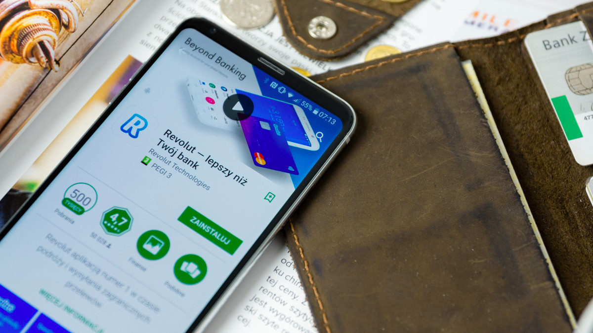 No i mamy nowy bank w Polsce. Od grudnia zaciągniesz kredyt w Revolut Banku