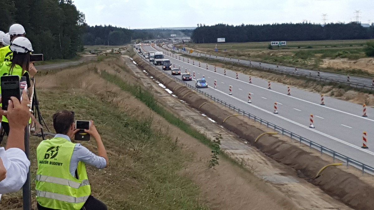 Wielkie przyśpieszenie na A1. Mamy nowy kawałek autostrady, a za kilka dni pojedziemy kolejnym