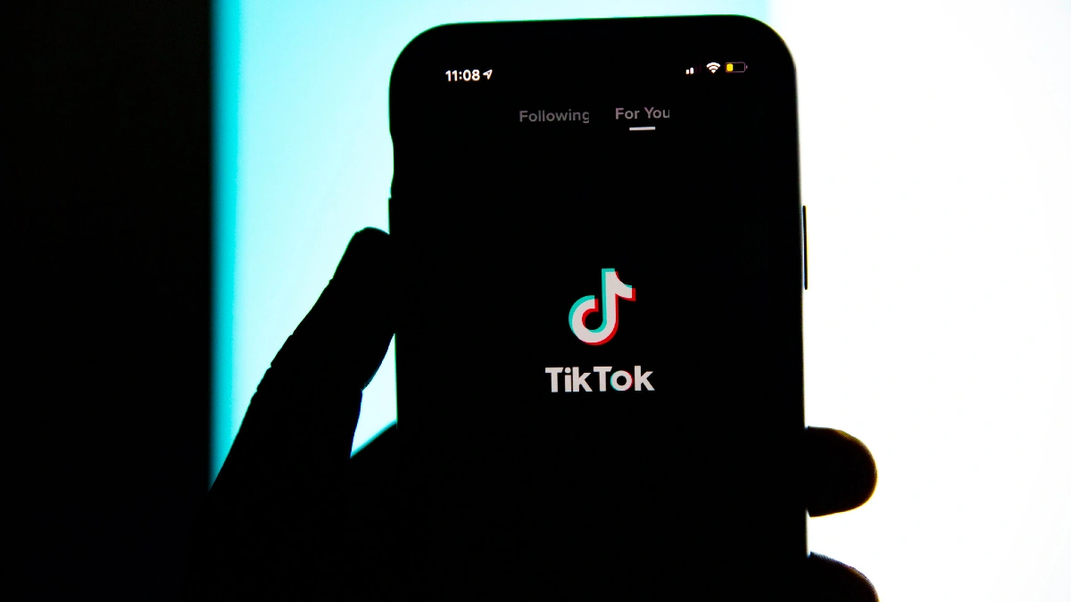 TikTok dostaje bana za banem, ale otwiera biuro w Polsce. Przed apką trudne miesiące