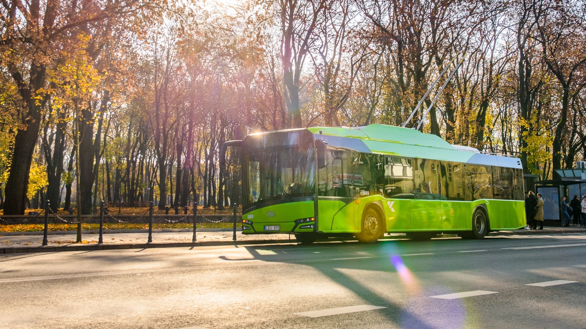 Supertrolejbusy na baterie. Takich pojazdów potrzebują polskie miasta