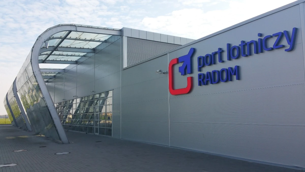 Lotniska w Polsce. Domagają się pomocy finansowej, ale w większości nadają się do zaorania