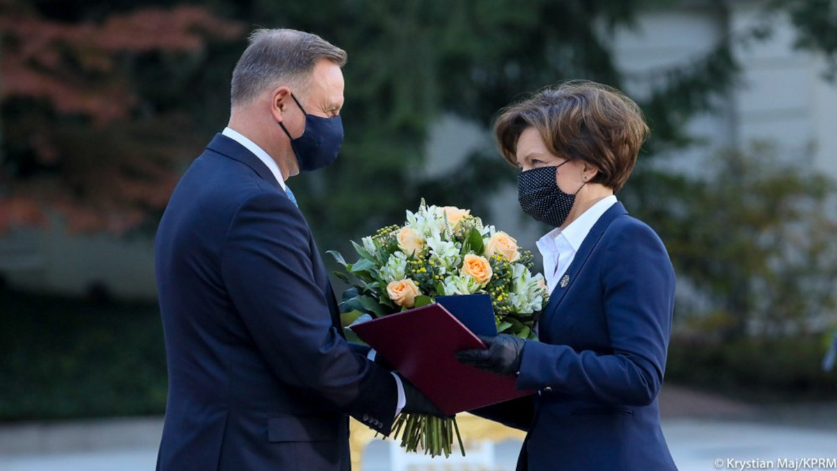 Stopa bezrobocia ani drgnie. We wrześniu znów było 6,1 proc. Przybywa za to ofert pracy