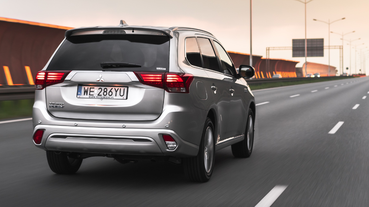 Emisje CO2, czyli jak hybrydy typu plug-in robią cały świat w konia 