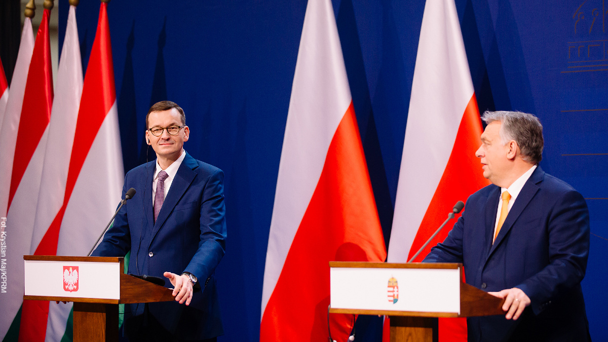 PiS chciał Budapesztu w Warszawie, ale tu wymiękł. A szkoda, bo Polacy by oszaleli z radości