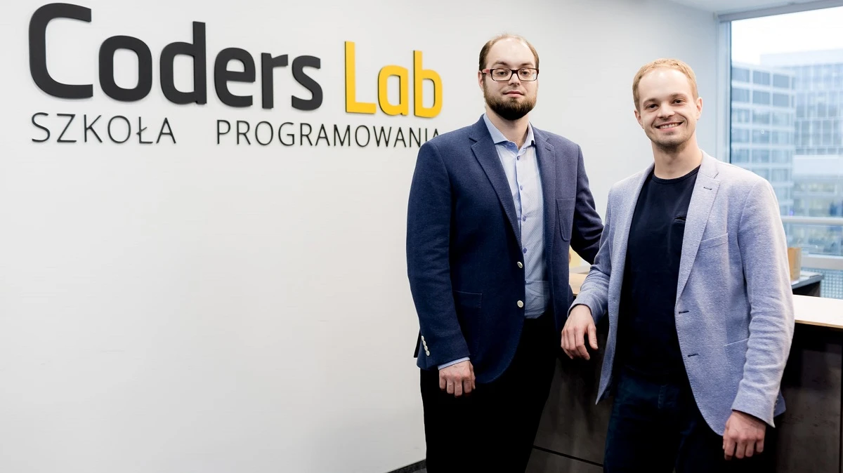 Marzysz o karierze w IT? Polacy z Coders Lab pomagają adeptom kodowania od Indonezji po Hiszpanię