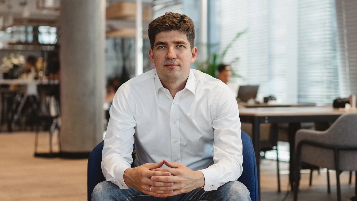Mateusz Romanowski ma idealny patent na mieszkaniowe szaleństwo? Szybko, przyjemnie, opłacalnie