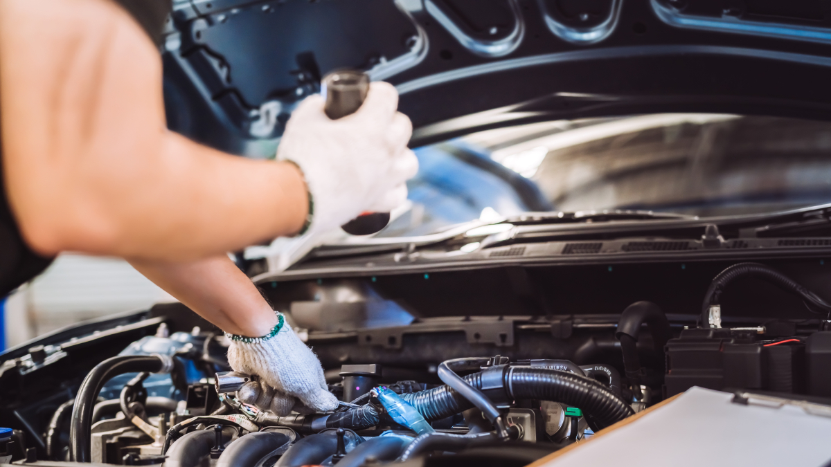 Widzieliście już, co się dzieje w warsztatach? Kierowcy wściekli, mechanicy mają obłęd w oczach
