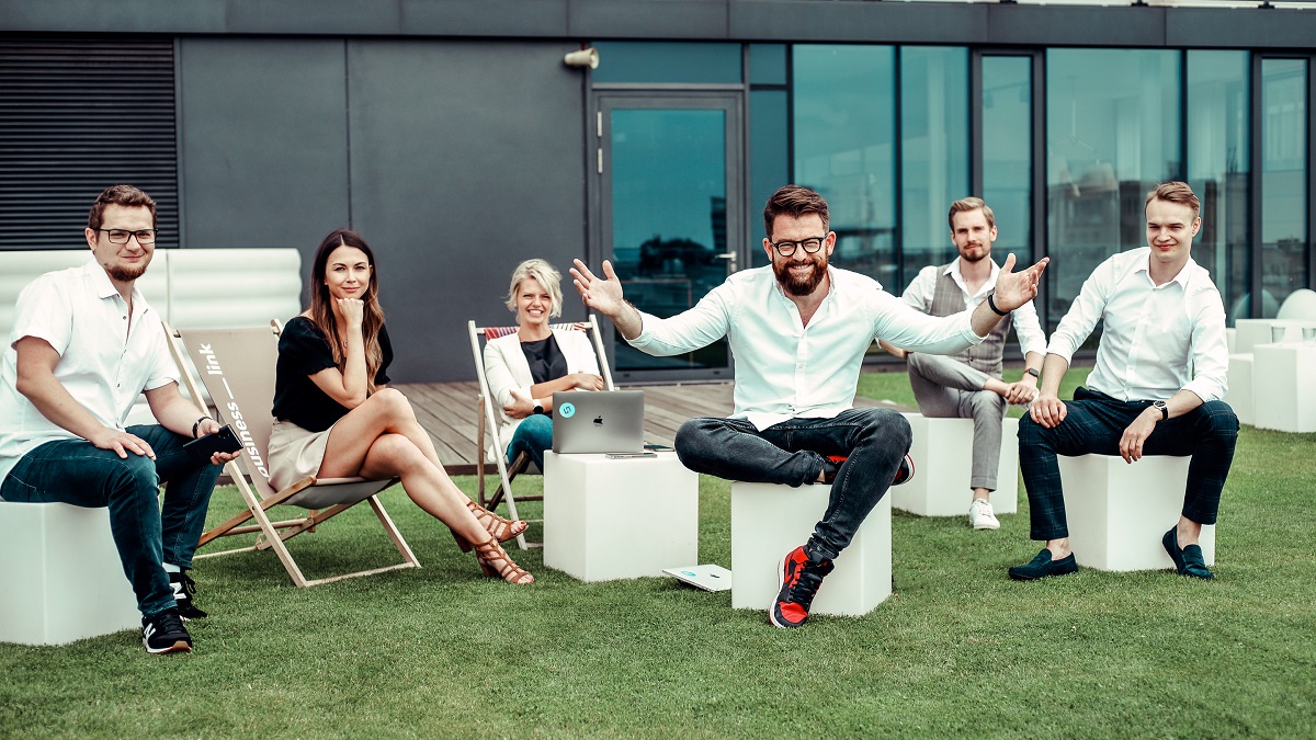 Room service przez Messengera i WhatsAppa. Polski startup zgarnął górę dolarów