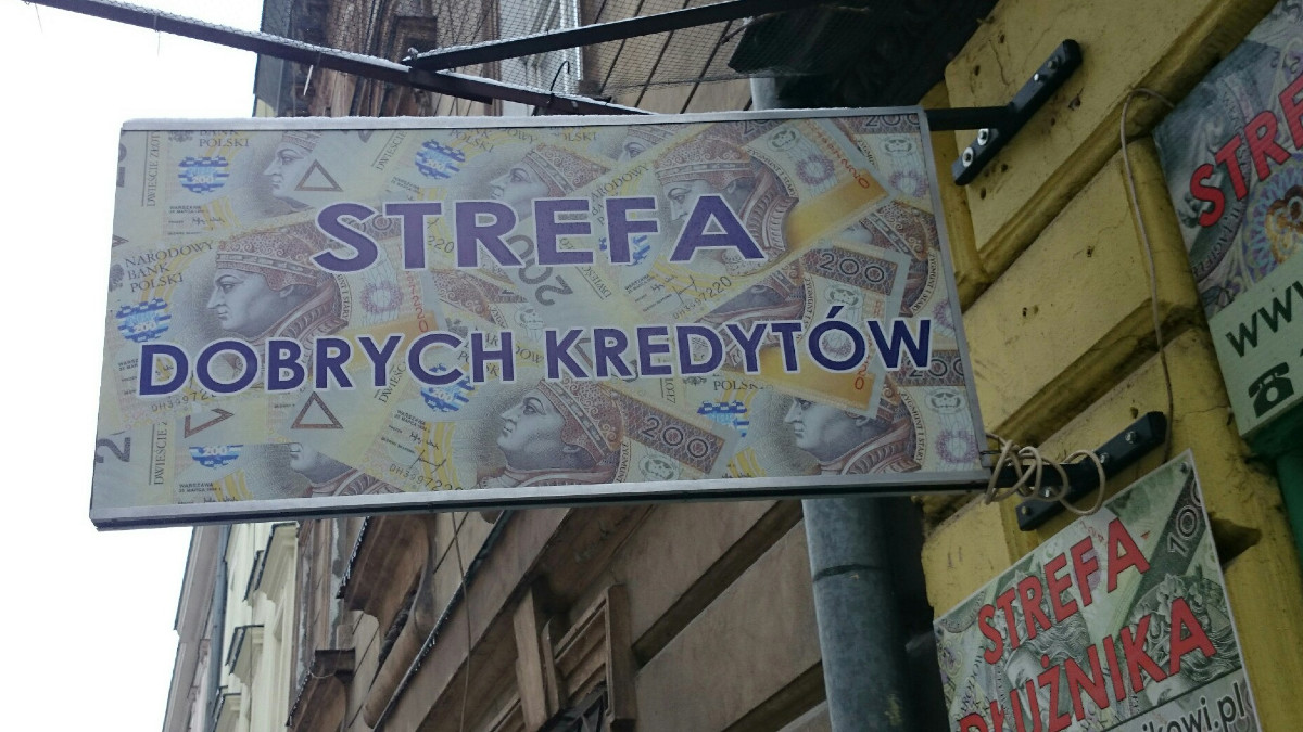 Bierzemy chwilówki na potęgę. Dane porażają, ale jest haczyk