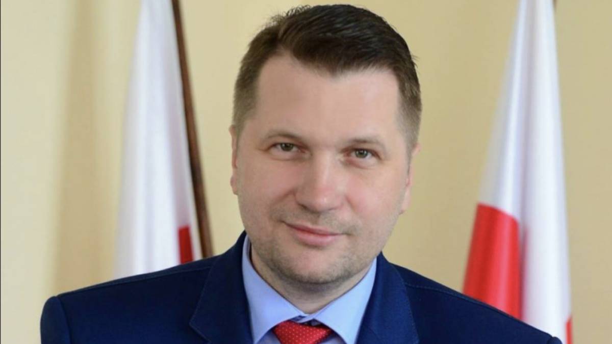nauka-zdalna-szkoły-Czarnek