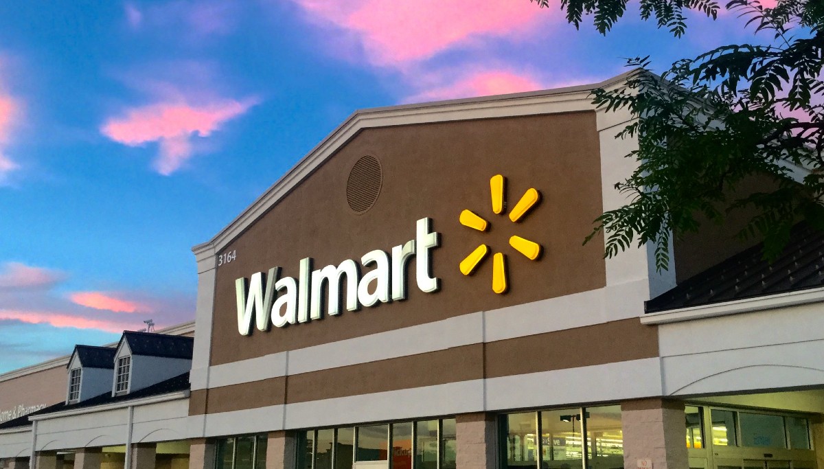 Poszła plotka, że Walmart wchodzi do Polski. W Biedronce i Lidlu poruszenie