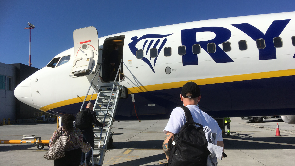 Ryanair przeprosił się z OTA. W tym biurze zarezerwujesz bilety