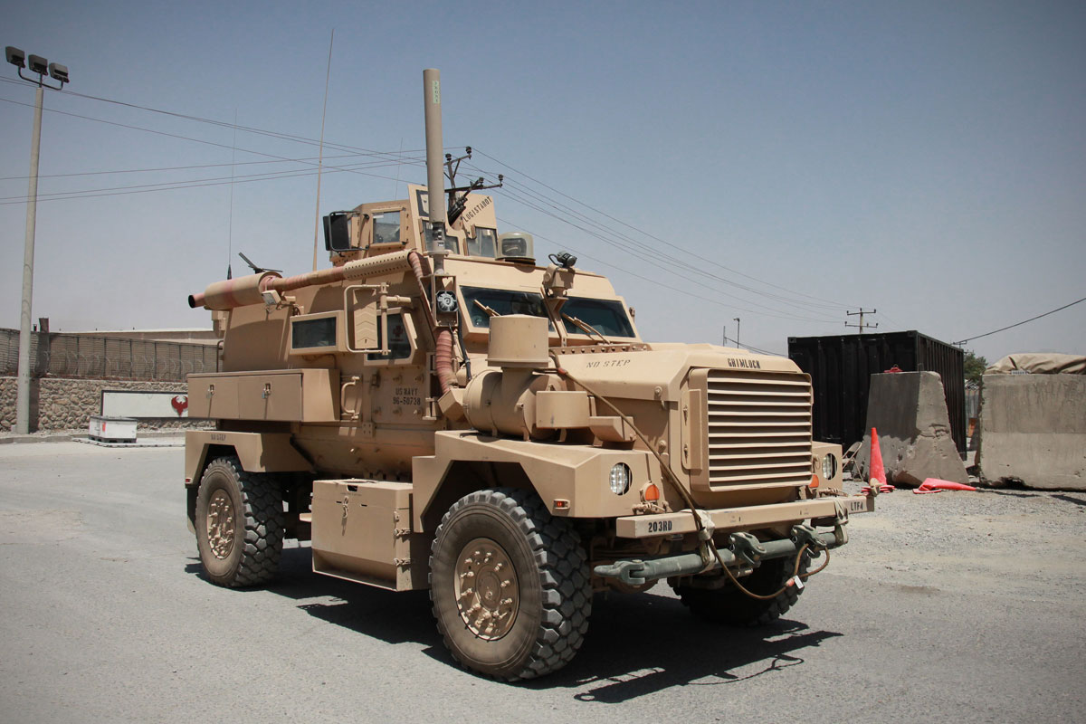 Patrolowały Afganistan, teraz będą chronić granicę z Białorusią. Polska armia kupuje pancerne samochody z USA