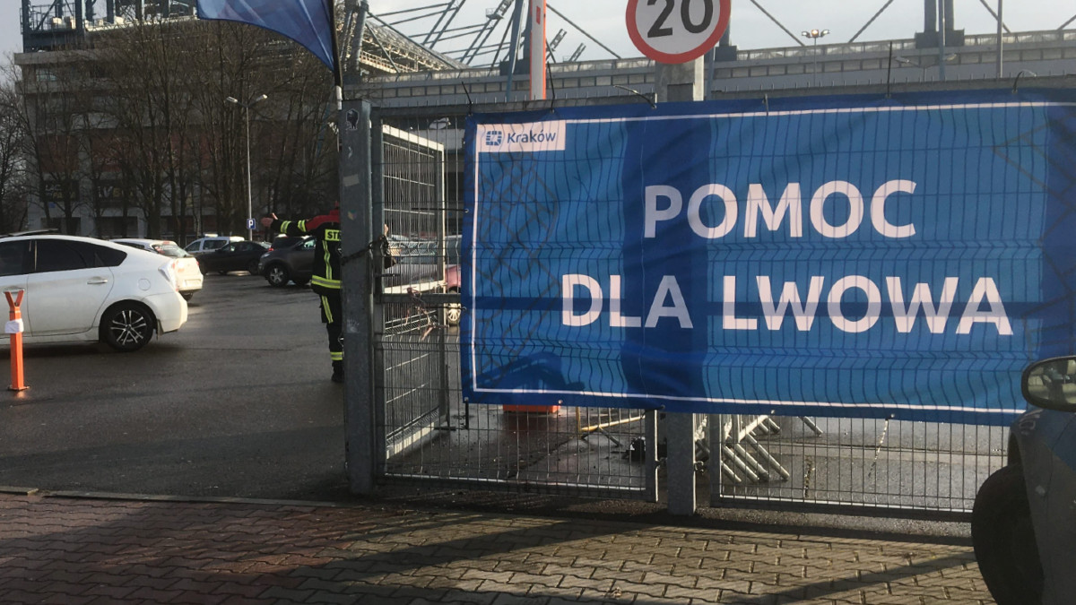 Zakaz handlu w niedzielę. Rząd pozwoli na handel, by pomóc Ukraińcom