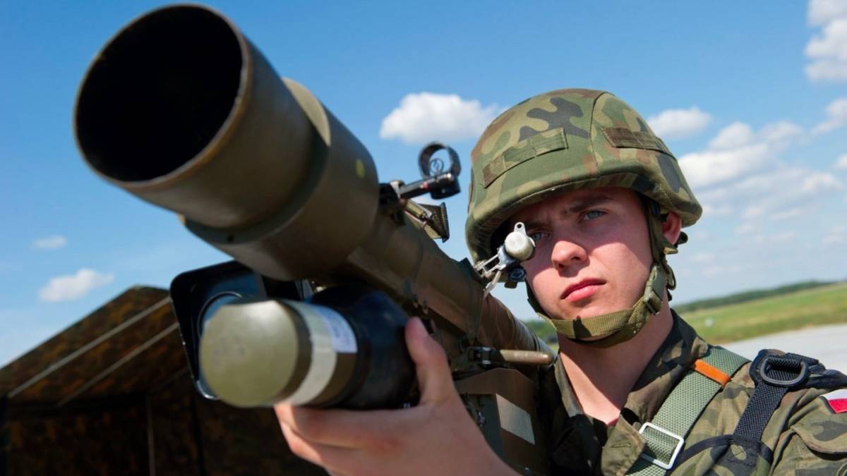 Straszą Polaków długiem, ignorują liczby. Oto prawdziwy koszt SAFE