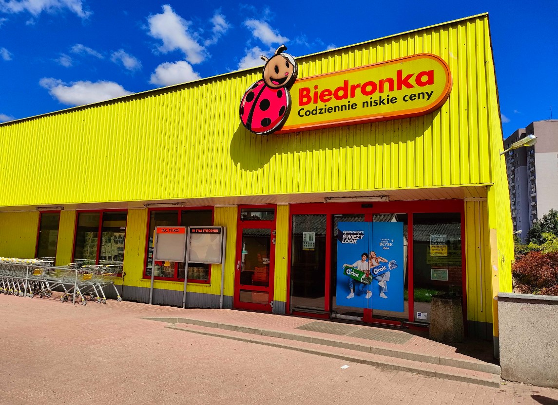 Biedronka pojawi się w nowym kraju. Zrobi furorę, bo już ją tam uwielbiają