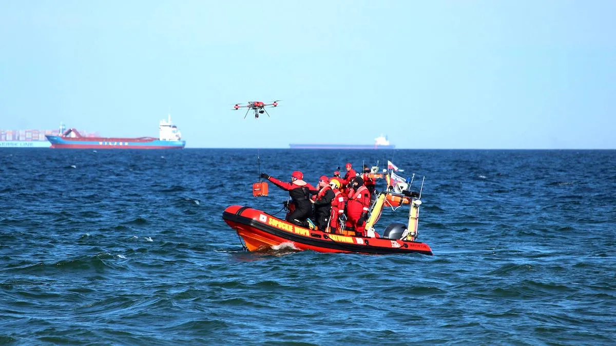 Polskie startupy. Ten dron może holować topiących się ludzi