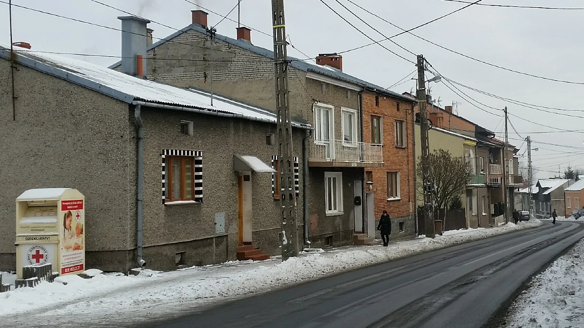 Koszty ogrzewania. Kilka milionów Polaków bez szans na rządową pomoc, zapłaci krocie