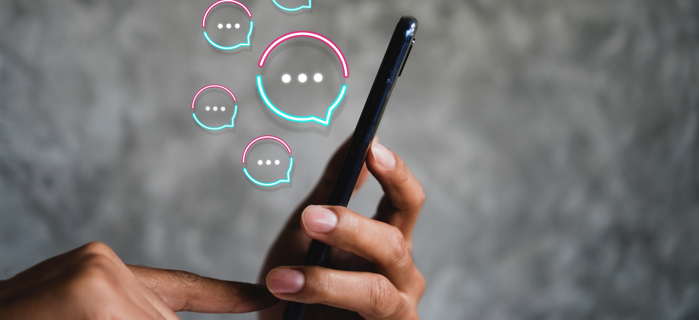 Mimo 30 lat na karku SMS-y świetnie sprawdzają się w biznesie. SMSAPI i Daktela rozwijają razem tę technologię SMS. Sprawdź jak!