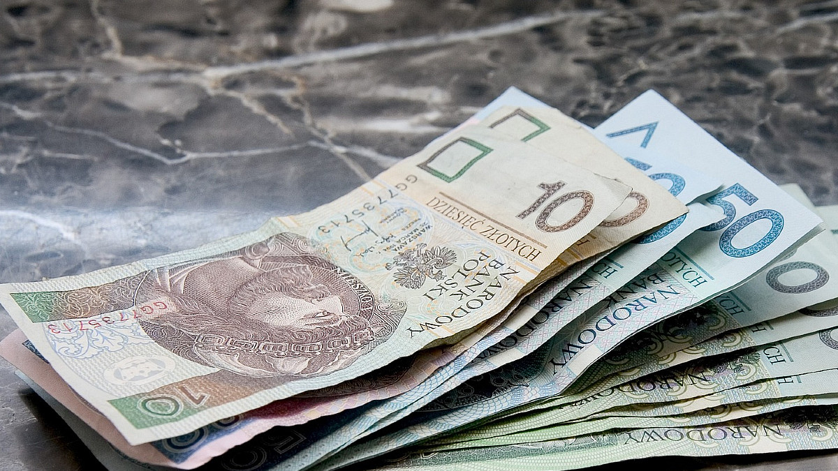 Chciałem wypłacić pieniądze z konta mPay. Okazało się, że mam zbyt aktualny soft w smartfonie