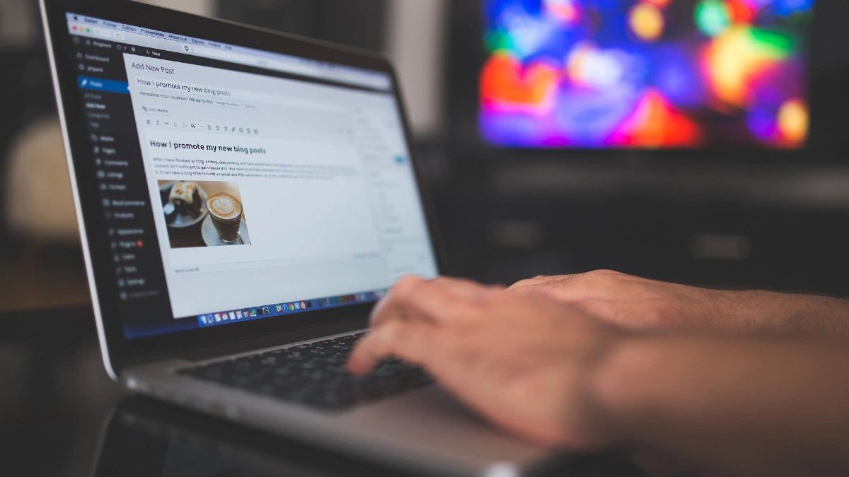 W ciągu roku zorganizował 6619 tys. webinarów. Liczba użytkowników? Też ogromna